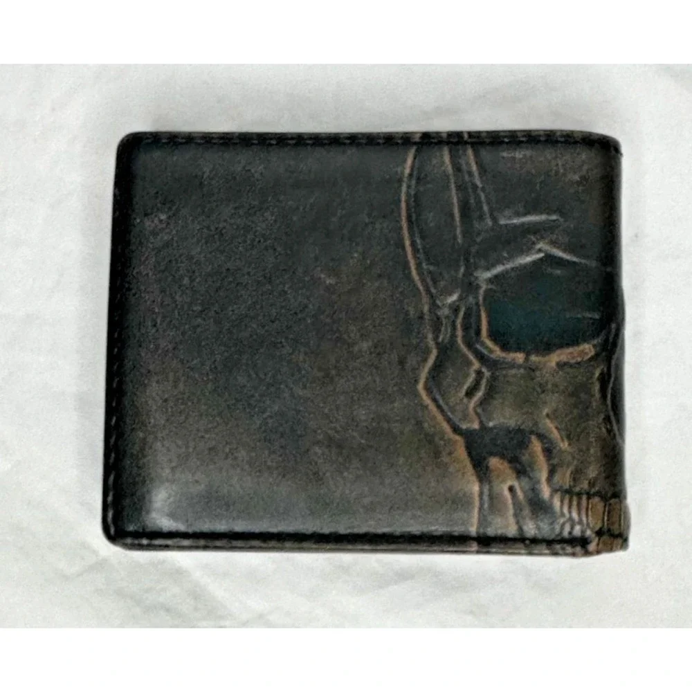 House of Jack Co. Skull Bifold Wallet for Men with 4.25″ L × 3.5″ H